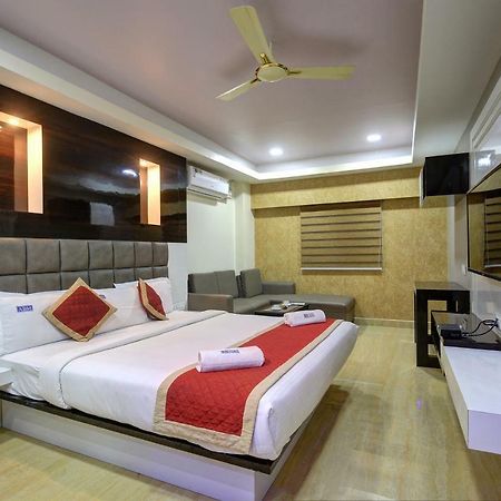 Abm Express Inn Bangalore Esterno foto